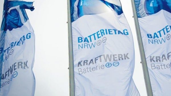 B849FF3167EE14-advanced-battery-power-kraftwerk-batterietNadtsIOhdvHT_1024x1024